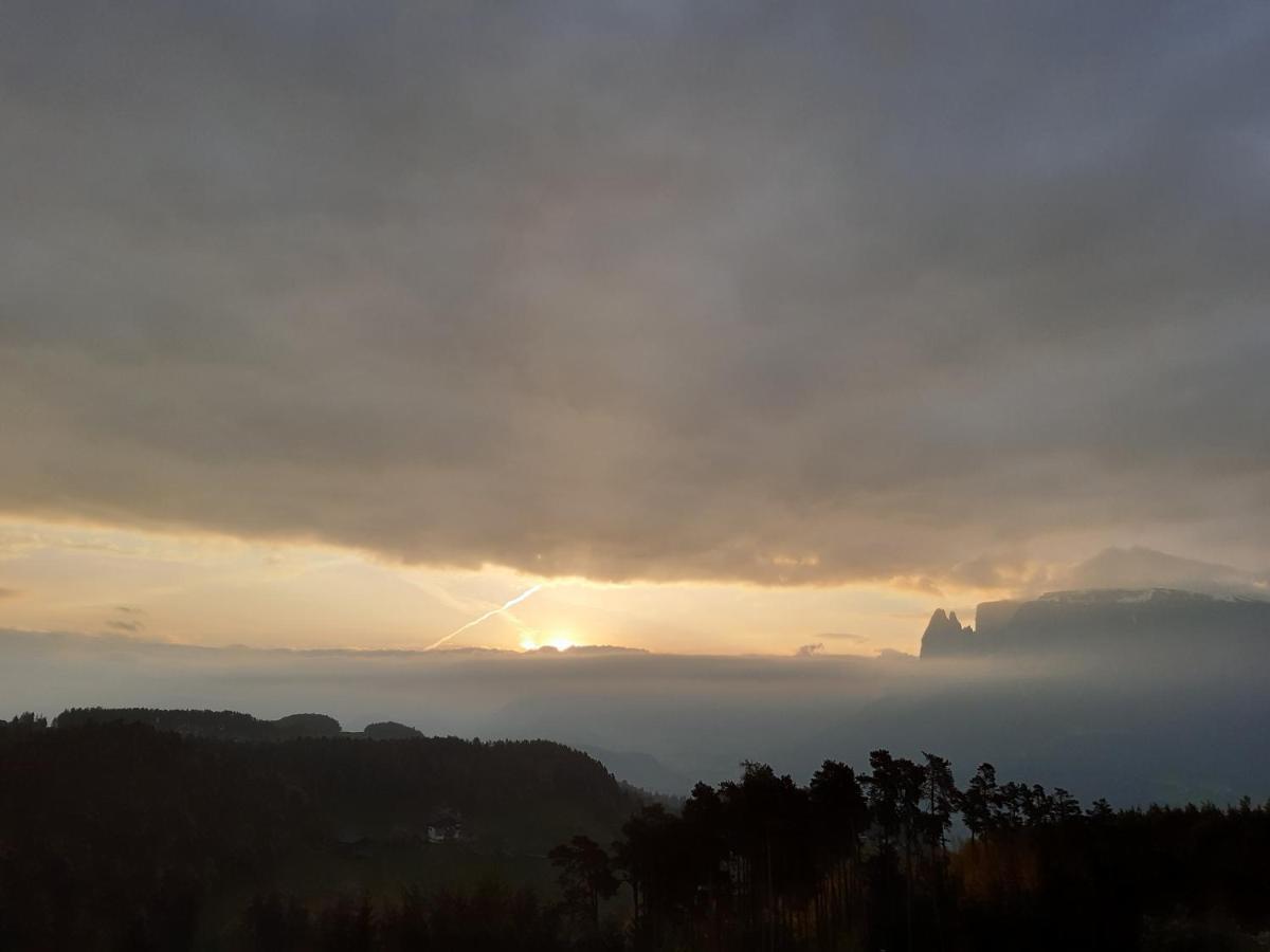 Koebl Hof Longostagno Buitenkant foto
